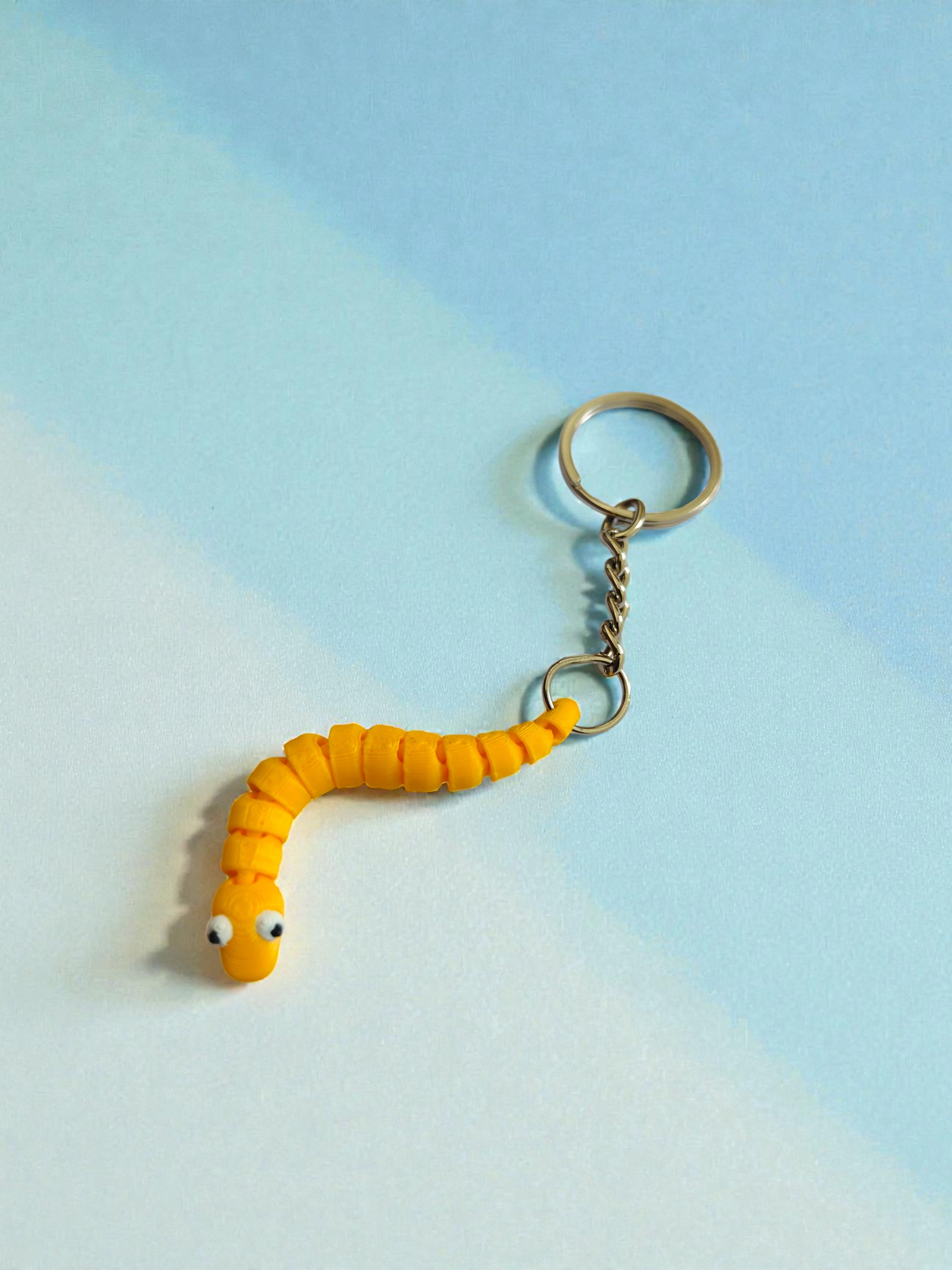 3D printed flexi Worm keychain