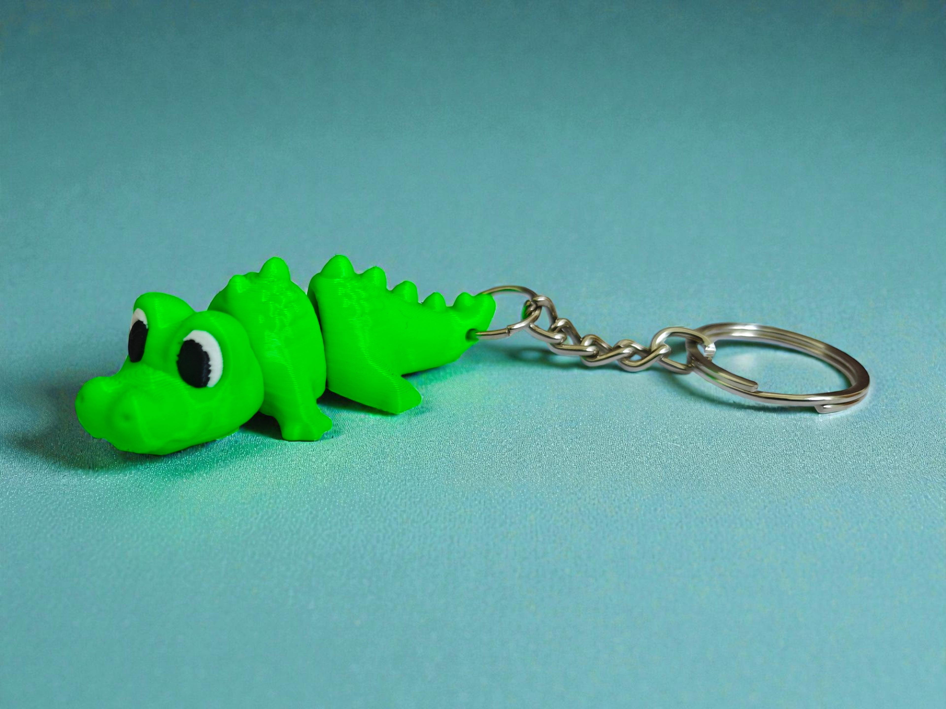 3D Printed flexi cute aligator keychain