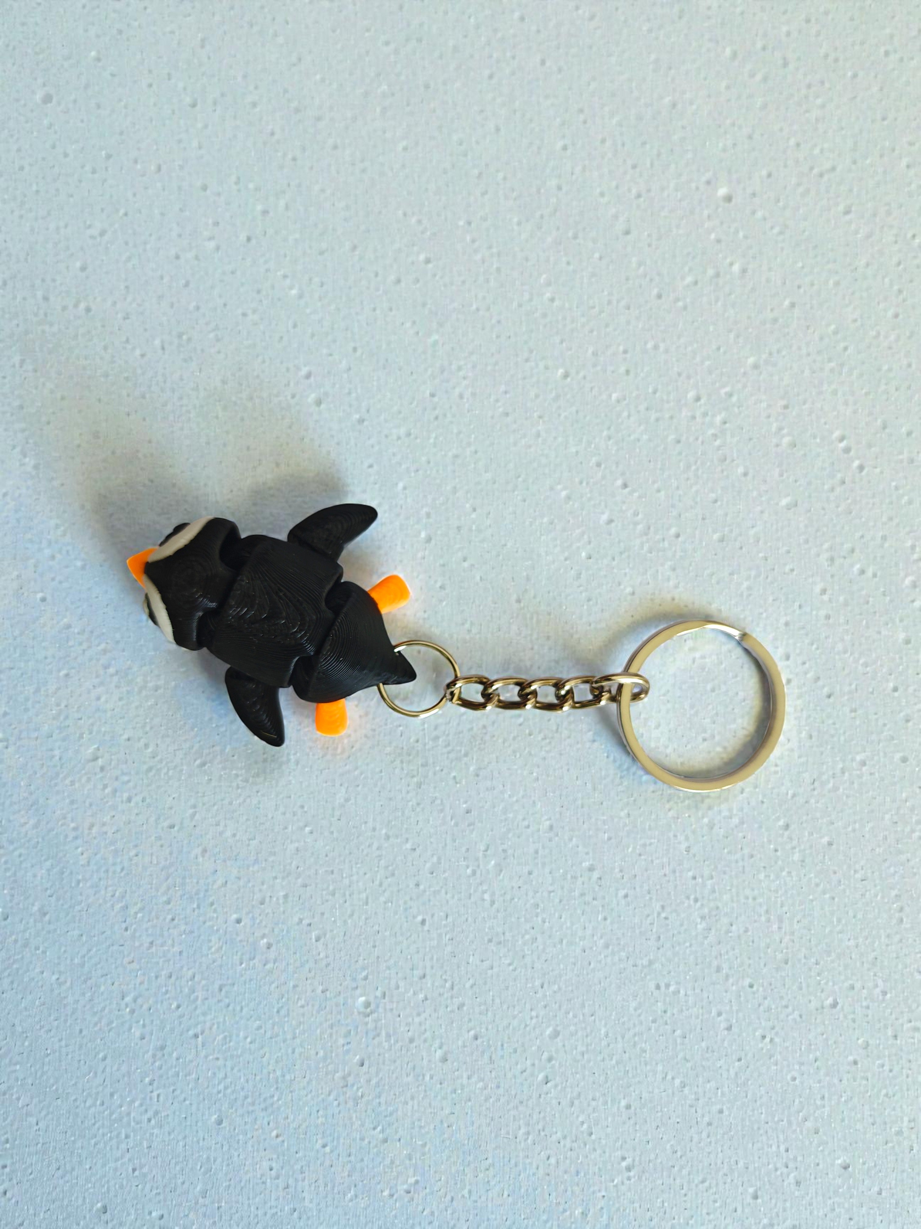 3D Printed flexi Penguin keychain