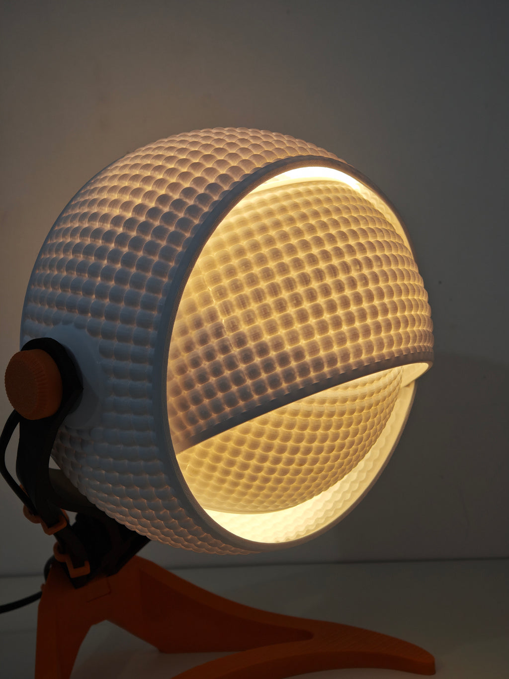 ORC 1 3D Printed table lamp